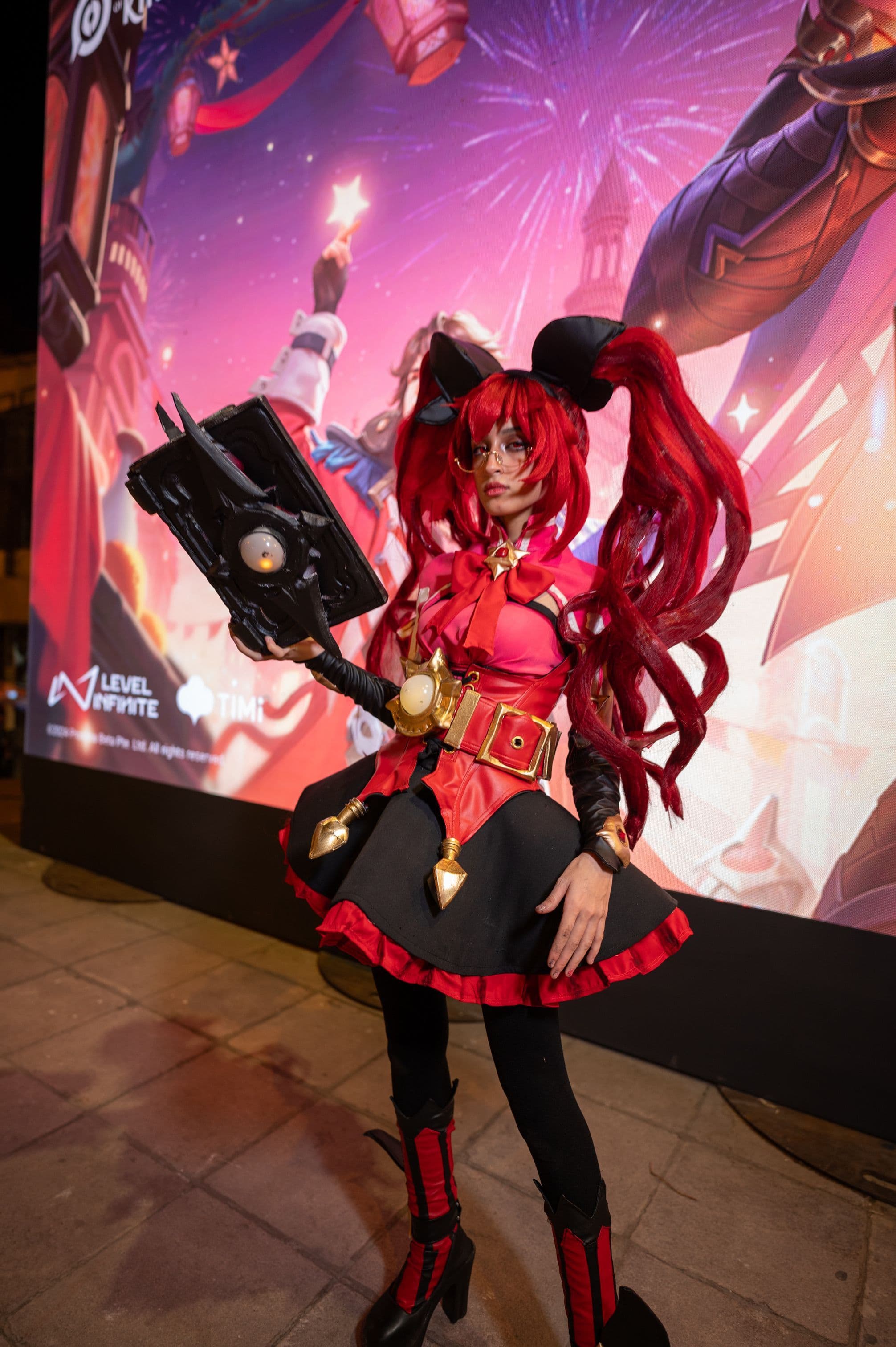 Cosplayers Show